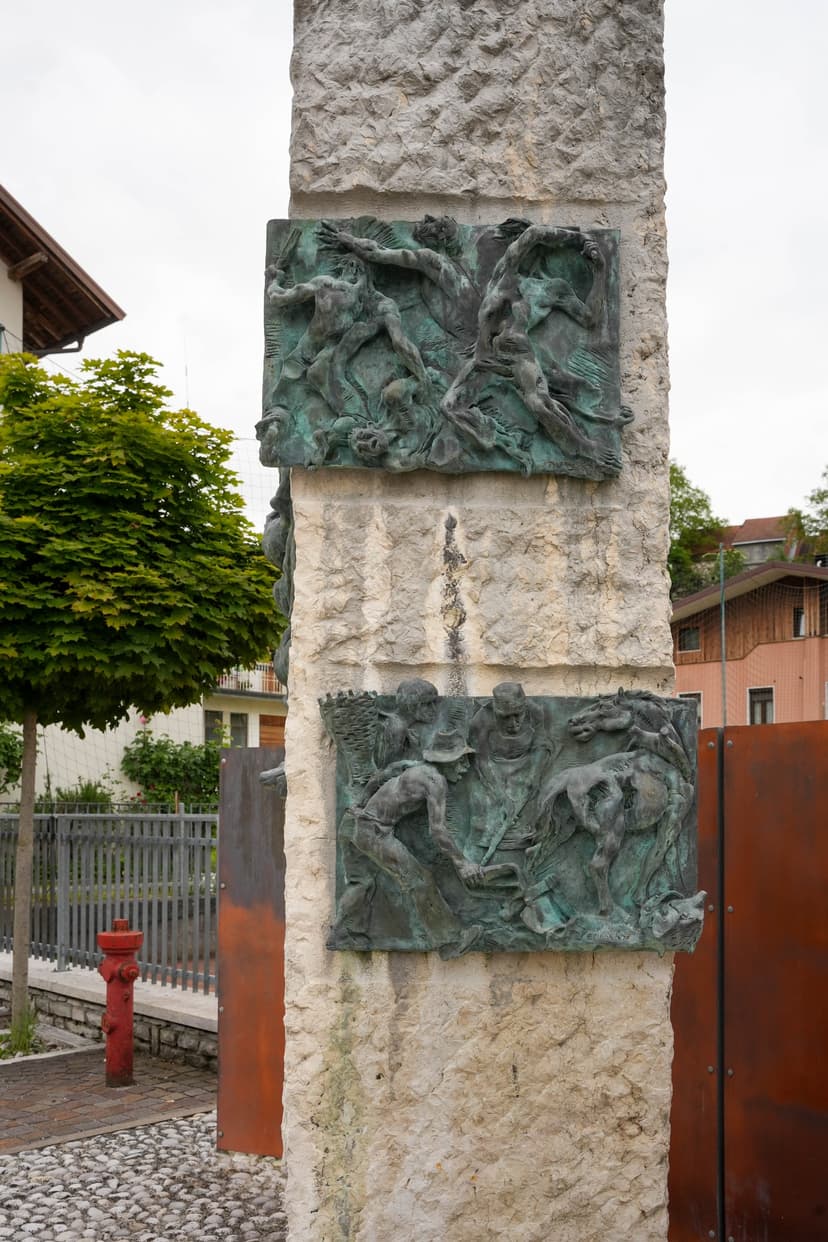 Monument to the Fallen - Borsoi