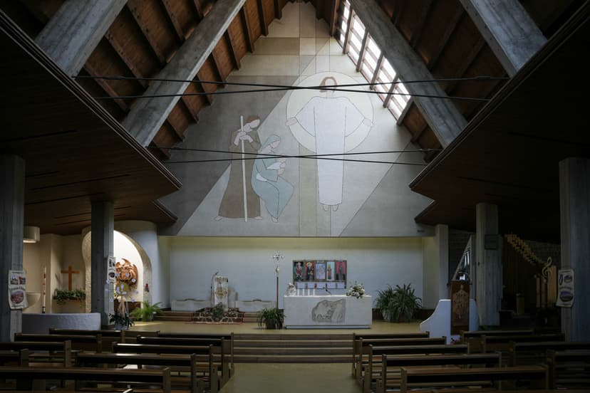 Nascita, Morte e Resurrezione di Cristo - Chiesa Col di Cugnan