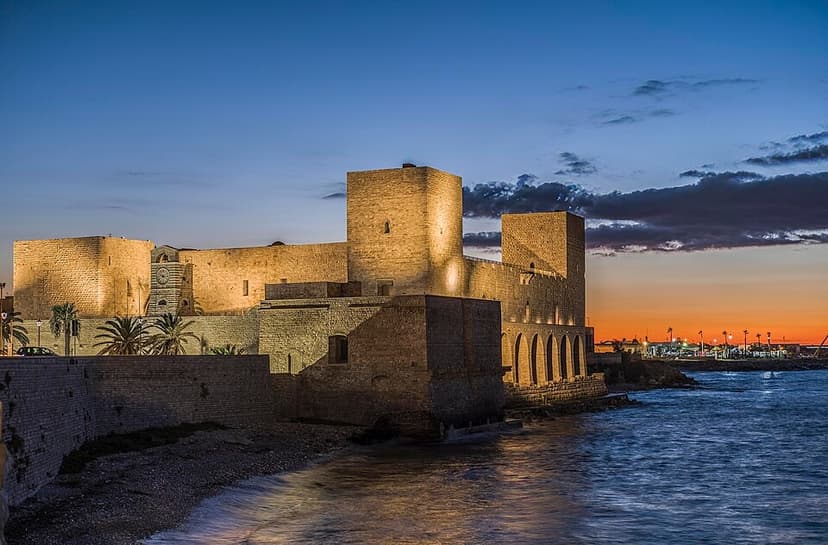 SULLE VIE DI FEDERICO II, LO STUPOR MUNDI : TRANI E ANDRIA
