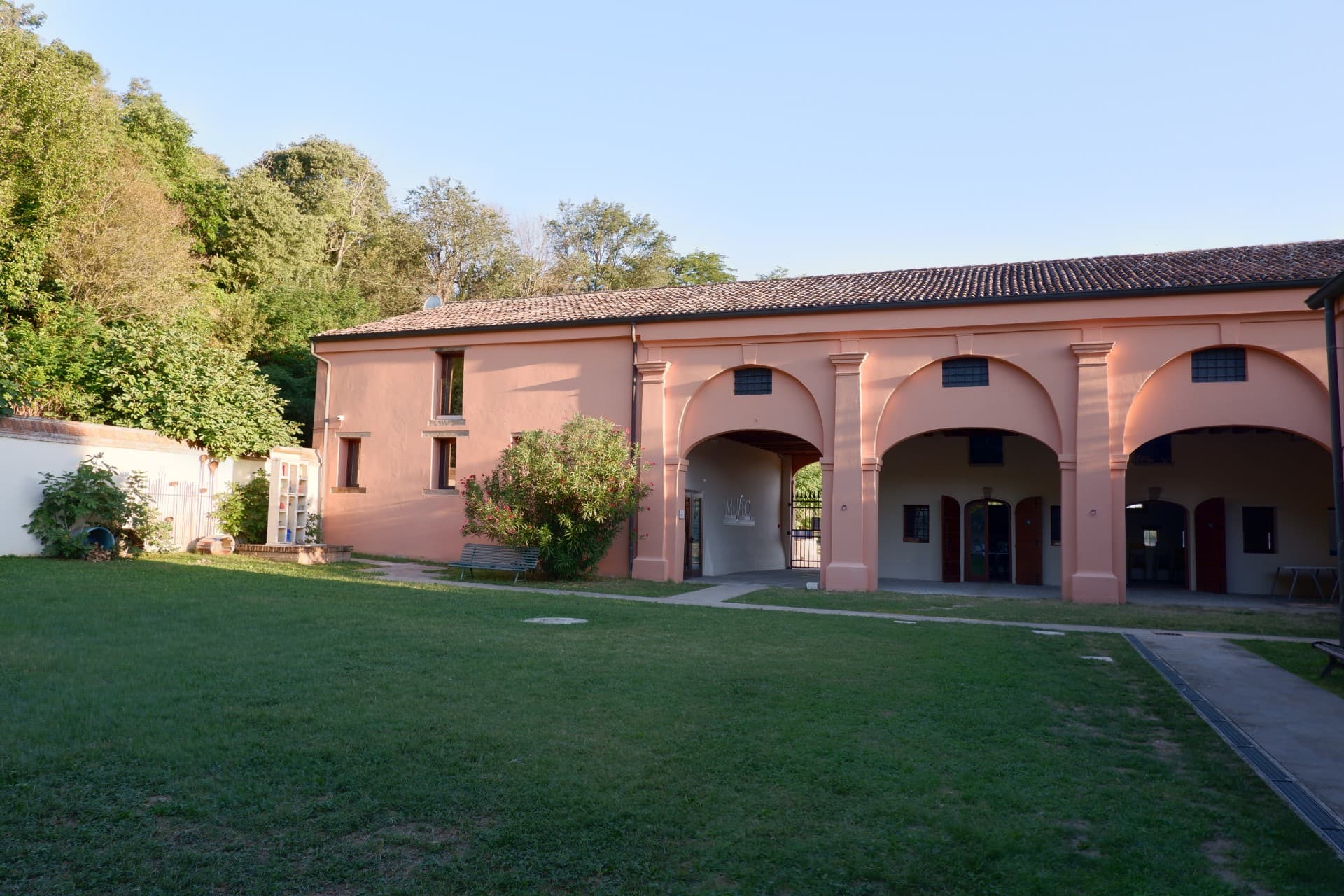 Introductory Museum Itinerary