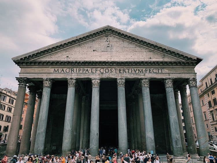 Introduction to the Roman Pantheon